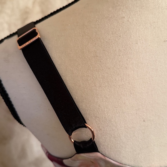 TED BAKER Vibrant Floral Midi Dress - Picture 4 of 7